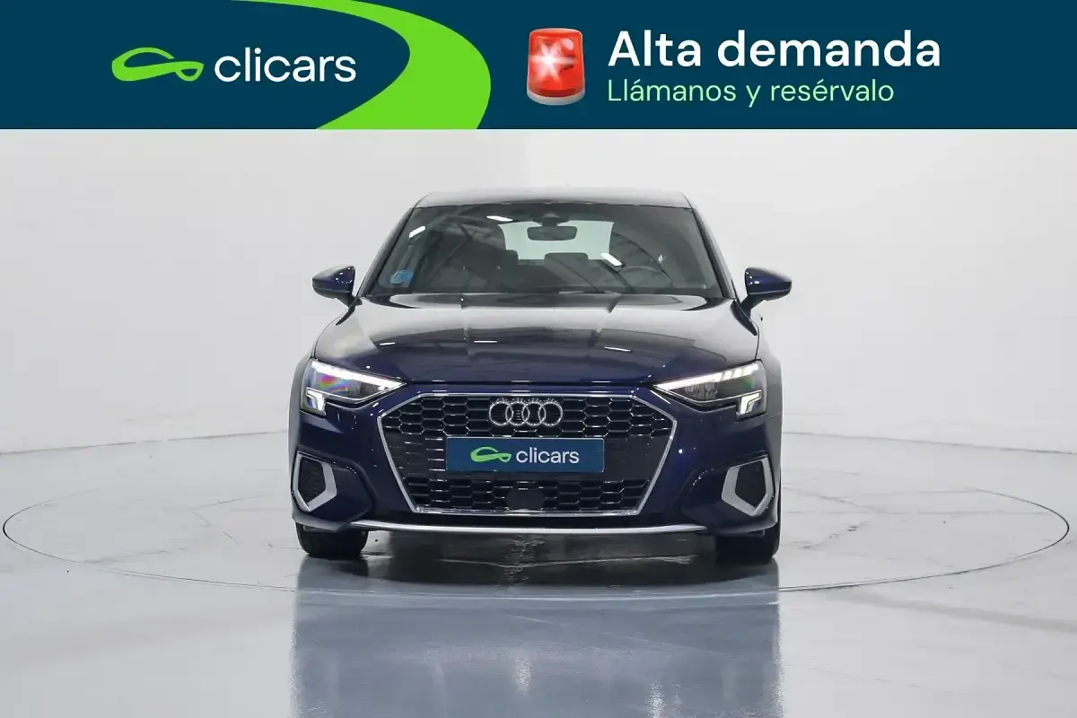 Usado Audi A3 Sportback e-tron Advanced 110 CV (80 kW) 2022 Azul Utilitario