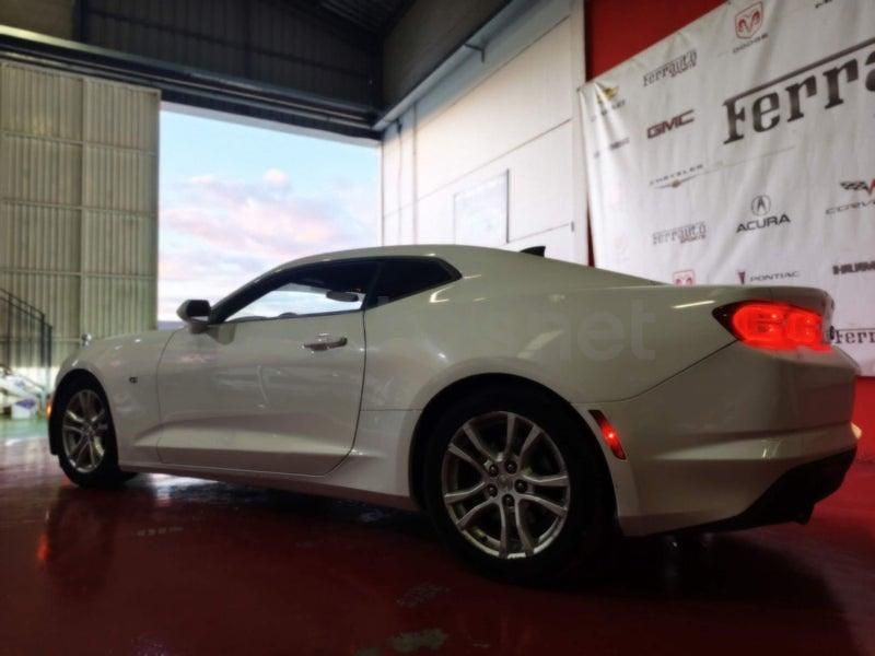 Usado Chevrolet Camaro 405 CV (297 kW) 2019 Blanco Coupe