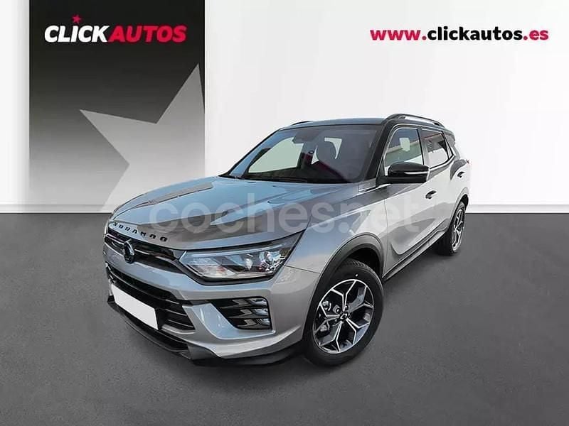 Gris Usado 2025 Ssangyong (KGM) Korando SUV | 22.450 € (Precio justo) - Imagen 1/4