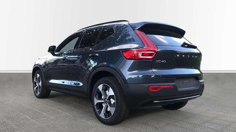 Nuevo Volvo XC40 Plus 163 CV (119 kW) 2025 SUV