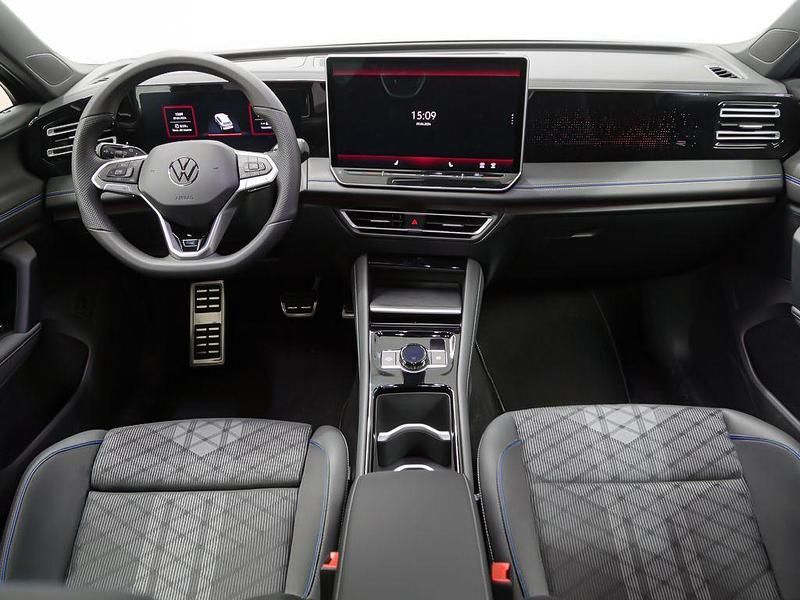 Usado VW Tiguan R-line 150 CV (110 kW) 2024 Azul SUV