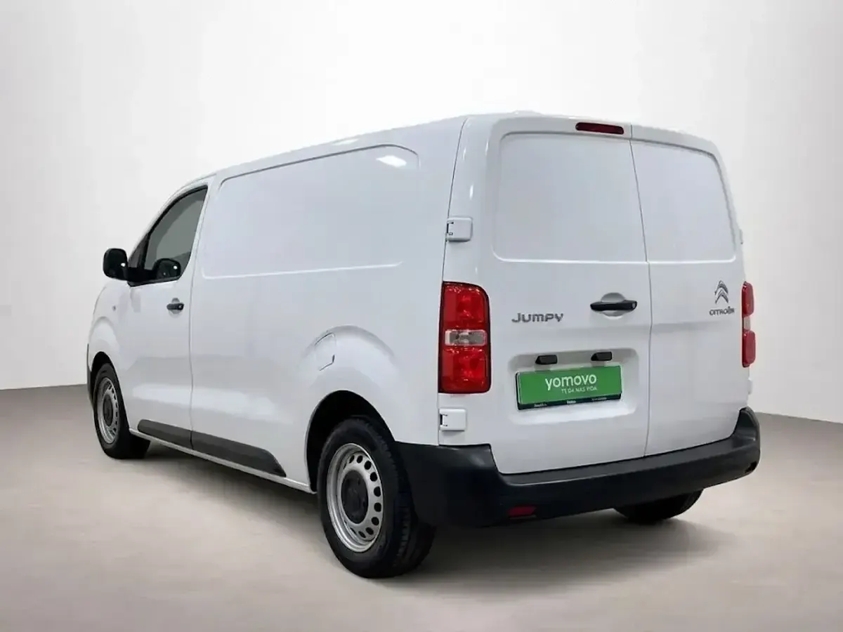 Usado Citroën Jumpy 102 CV (75 kW) 2021 Blanco Monovolumen