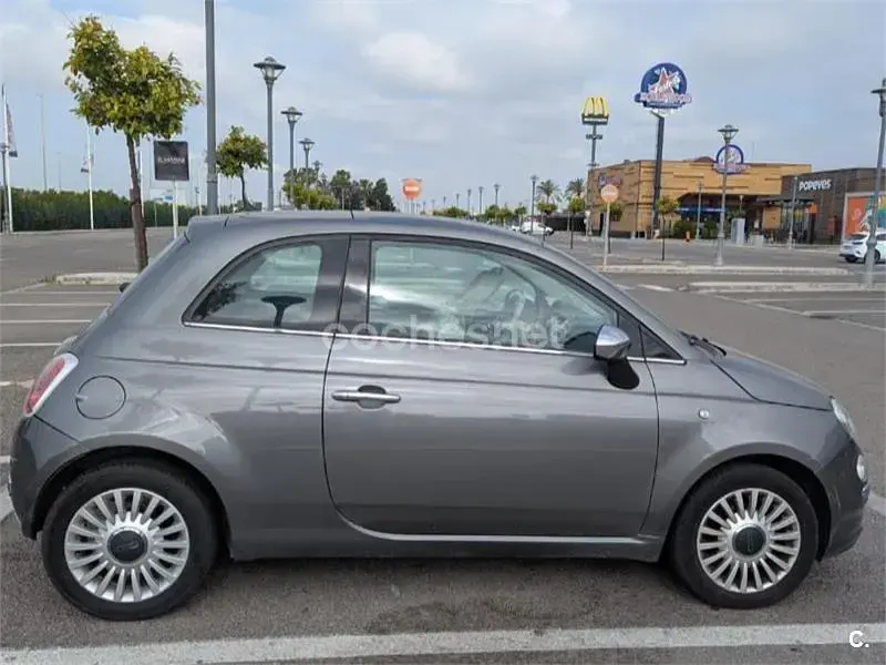 Usado Fiat 500 Lounge 69 CV (50 kW) 2013 Gris / plata Berlina