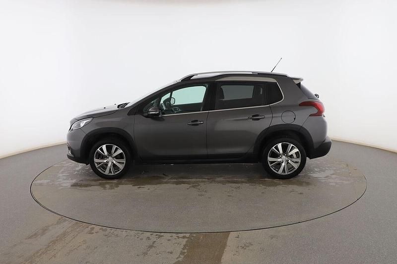Usado Peugeot 2008 Allure 114 CV (83 kW) 2019 Gris SUV
