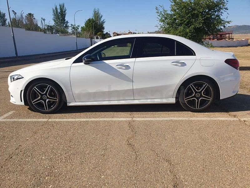 Usado Mercedes A200 150 CV (110 kW) 2022 Blanco Berlina