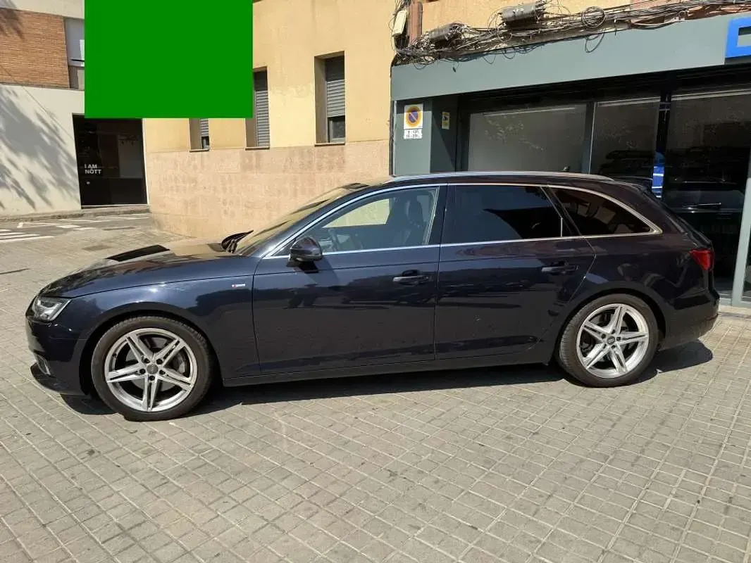 Usado Audi A4 272 CV (200 kW) 2016 Azul Familiar