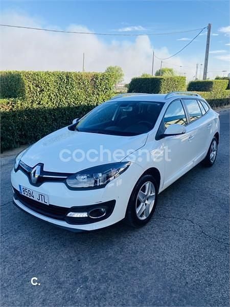 Blanco Usado 2014 Renault Mégane GrandTour LIMITED Familiar | 6100 € (Precio justo) - Imagen 1/4