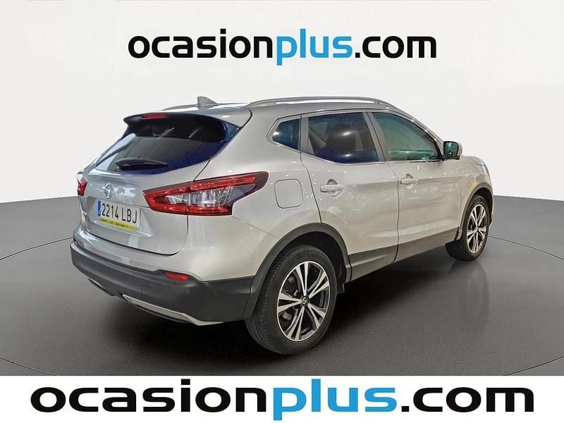 Usado Nissan Qashqai N-Connecta 140 CV (102 kW) 2019 Gris plata SUV