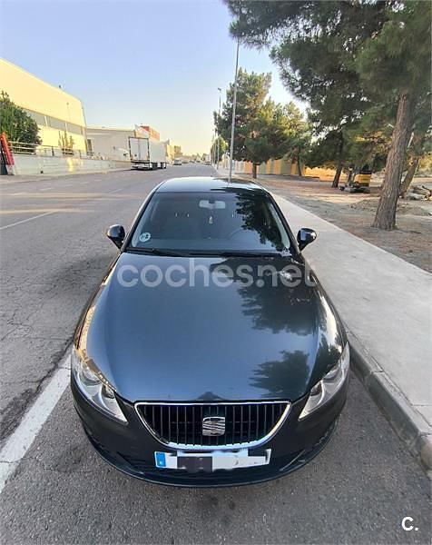 Gris / plata Usado 2009 Seat Exeo Reference Berlina | 5800 € (Precio justo) - Imagen 1/4