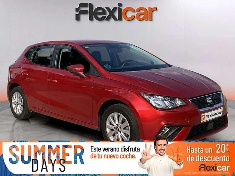 Rojo Usado 2018 Seat Ibiza Reference Berlina | 9890 € (Buen precio) - Imagen 1/4