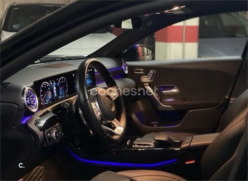 Usado Mercedes A220 190 CV (139 kW) 2021 Negro Berlina