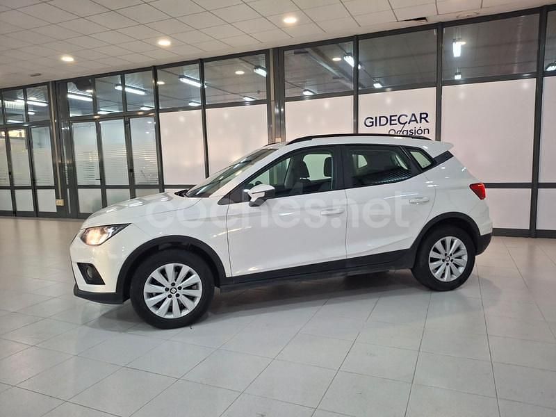 Usado Seat Arona Style 90 CV (66 kW) 2020 Blanco SUV