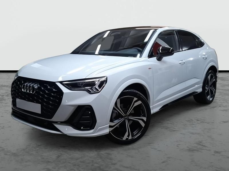 Blanco glaciar metalizado Usado 2025 Audi Q3 Sportback S-Line SUV | 44.990 € (Un poco caro) - Imagen 1/4
