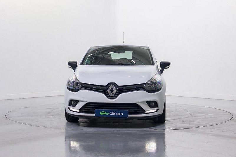 Usado Renault Clio IV Business 75 CV (55 kW) 2018 Blanco Berlina