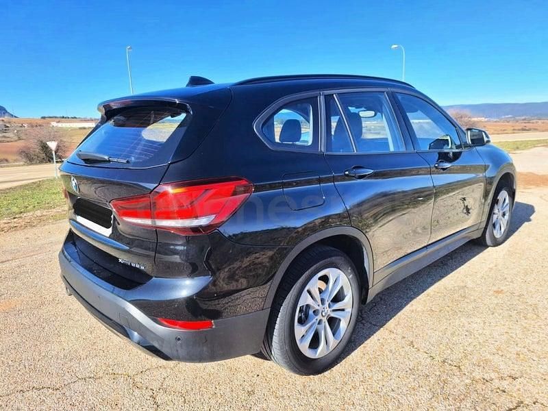Usado BMW X1 Comfort Edition 220 CV (161 kW) 2021 Negro SUV