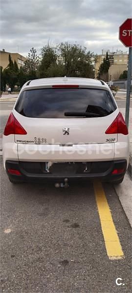 Usado Peugeot 3008 Active 150 CV (110 kW) 2012 Blanco Familiar