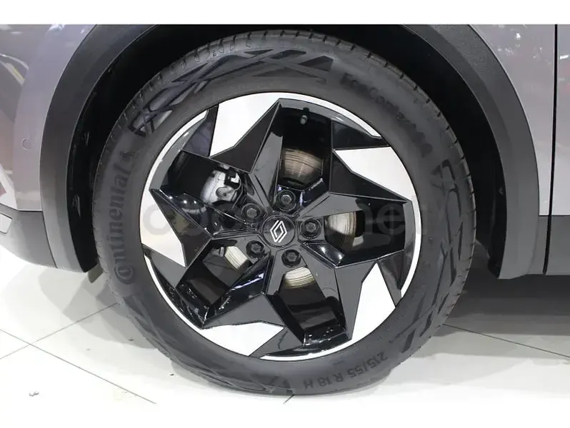 Nuevo Renault Captur Techno 90 CV (66 kW) 2026 Gris / plata SUV