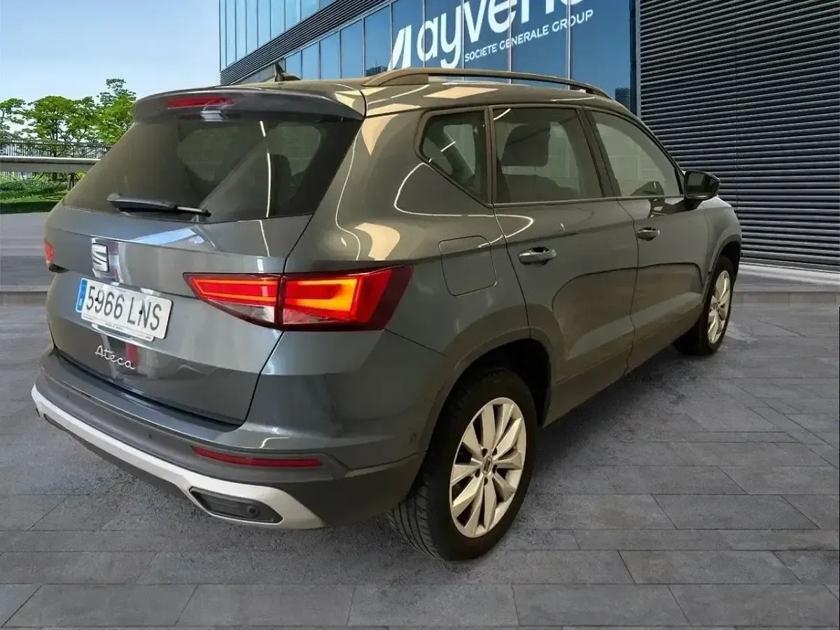 Usado Seat Ateca Style 116 CV (85 kW) 2021 Gris SUV