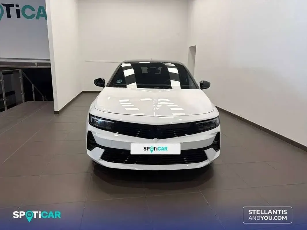 Usado Opel Astra 131 CV (96 kW) 2024 Blanco Utilitario