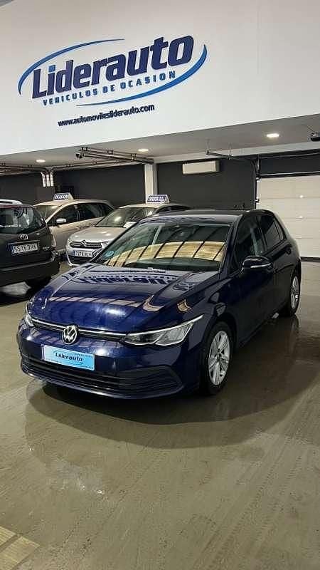 Usado VW Golf VIII 116 CV (85 kW) 2021 Azul Utilitario