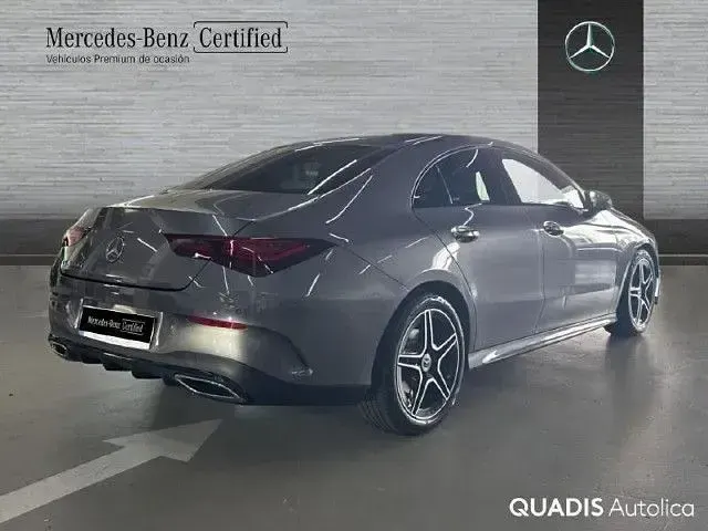 Nuevo Mercedes CLA200 163 CV (119 kW) 2025 Gris montaña