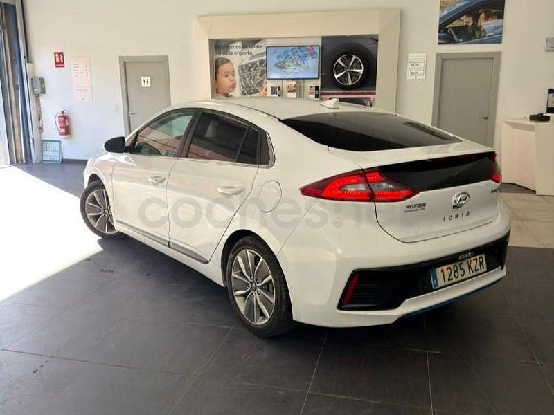 Usado Hyundai Ioniq 141 CV (103 kW) 2019 Blanco Utilitario