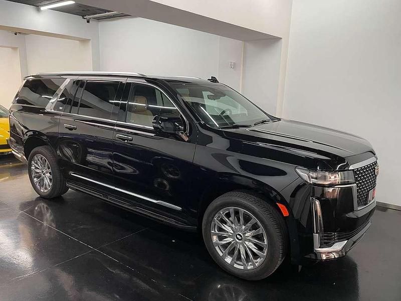 Usado Cadillac Escalade 281 CV (206 kW) 2022 Negro SUV