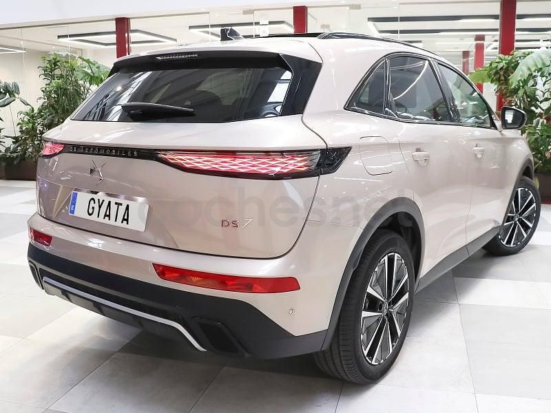 Usado DS Automobiles DS7 Crossback Rivoli 225 CV (165 kW) 2023 Blanco SUV