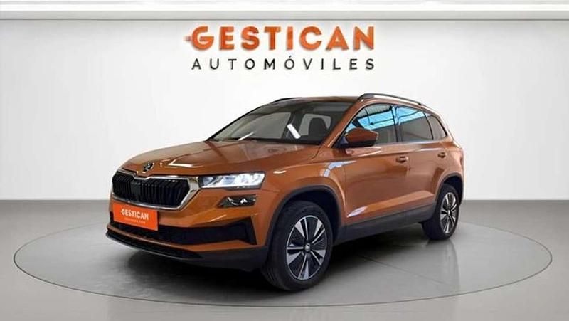 Usado Skoda Karoq Ambition 110 CV (80 kW) 2023 Naranja SUV
