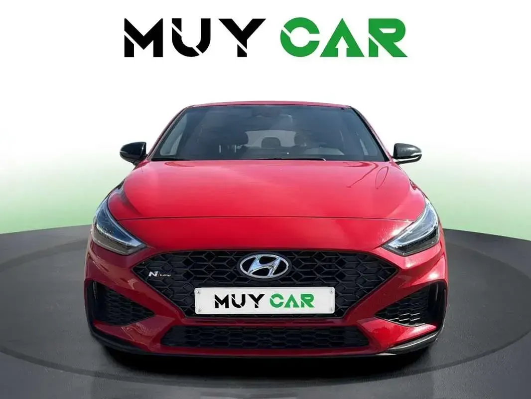 Usado Hyundai i30 N Line 160 CV (117 kW) 2022 Rojo Utilitario