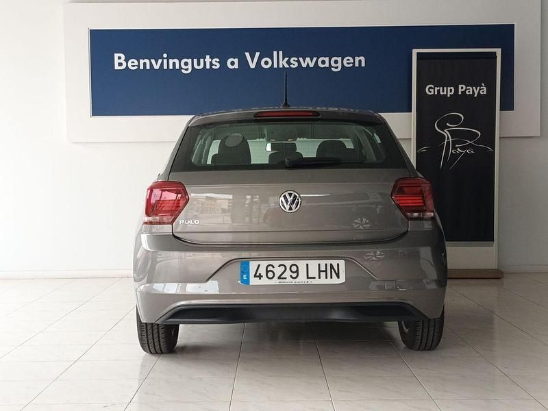 Usado VW Polo Advance 95 CV (69 kW) 2020 Gris Berlina