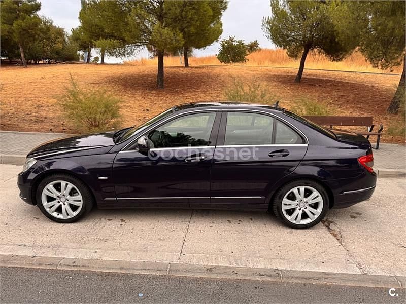 Azul Usado 2007 Mercedes C220 Avantgarde Berlina | 7500 € (Un poco caro) - Imagen 1/4