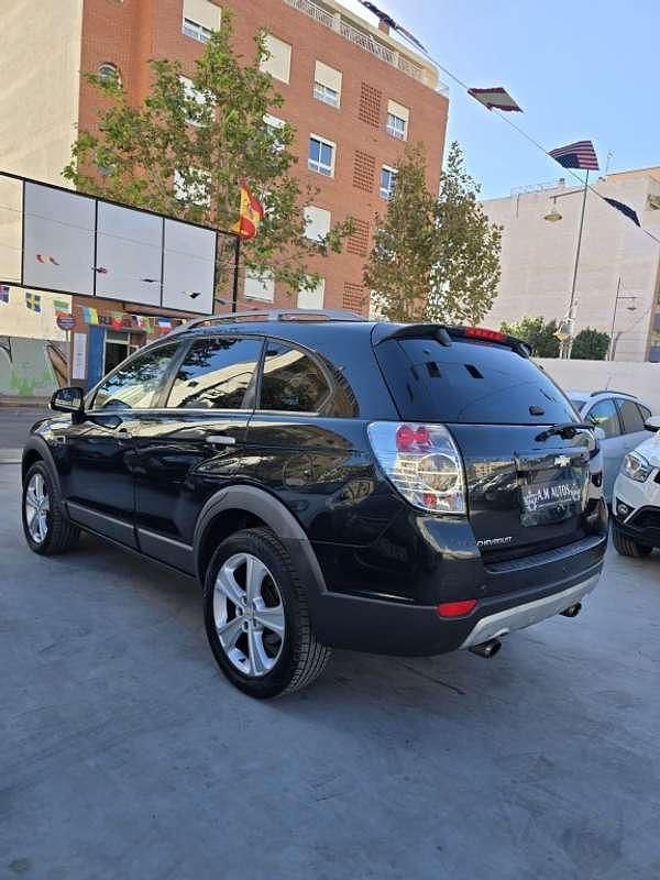 Usado Chevrolet Captiva LTZ 184 CV (135 kW) 2013 Negro SUV