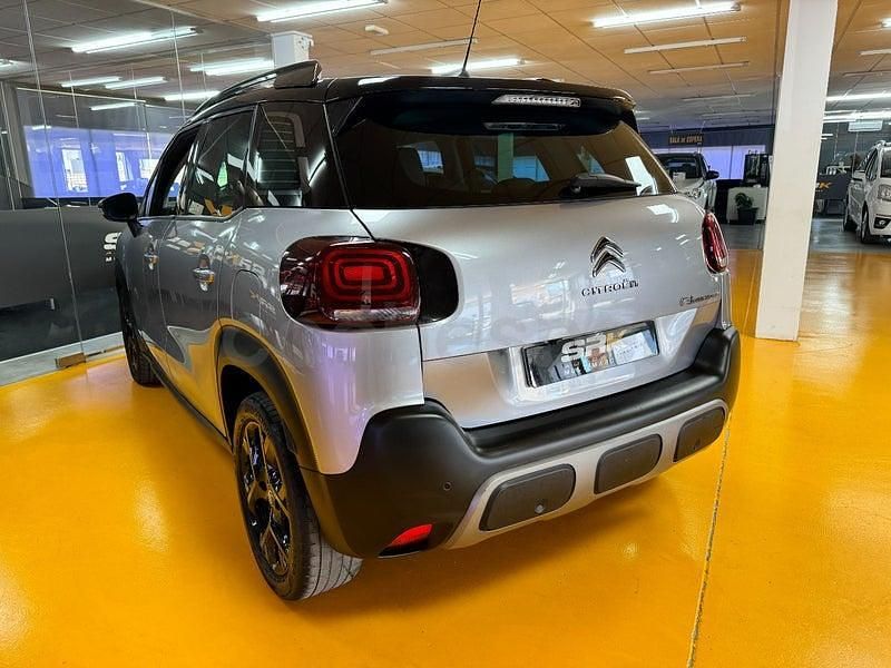 Usado Citroën C3 Aircross Shine 110 CV (80 kW) 2021 Gris SUV