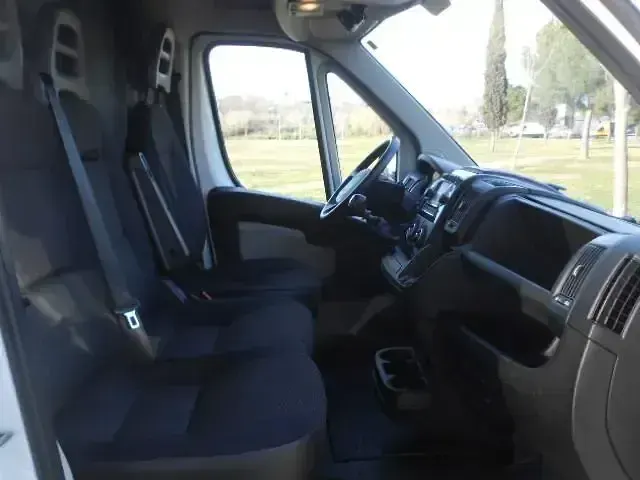Usado Peugeot Boxer 131 CV (96 kW) 2019 Blanco Van