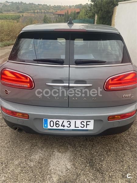 Gris / plata Usado 2021 Mini One D Clubman Familiar | 17.700 € (Un poco caro) - Imagen 1/4