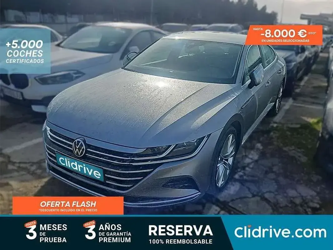 Usado VW Arteon Elegance 150 HP (110 kW) 2022 Cinzento Coupé