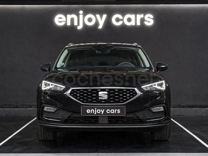 Usado Seat Leon XCELLENCE 150 CV (110 kW) 2022 Negro Familiar