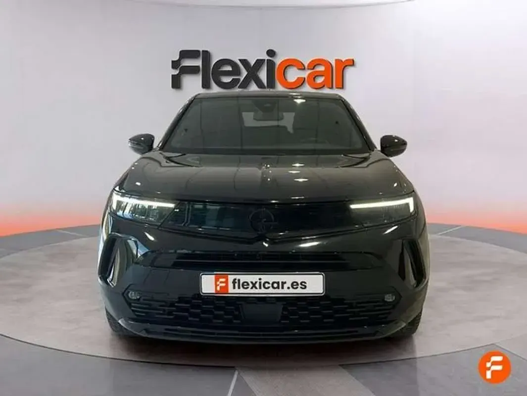 Usado Opel Mokka 131 CV (96 kW) 2022 Negro SUV