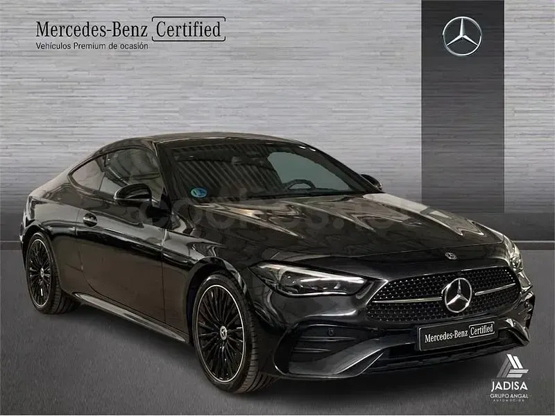 Usado Mercedes CLE200 204 CV (150 kW) 2025 Gris / plata Coupe
