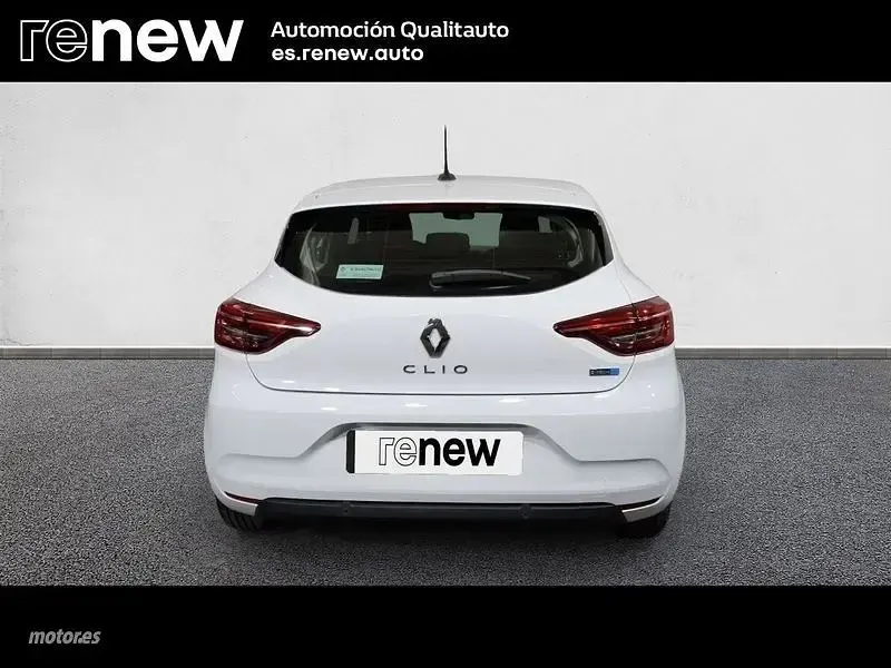 Usado Renault Clio V Equilibre 140 CV (102 kW) 2023 Blanco Berlina