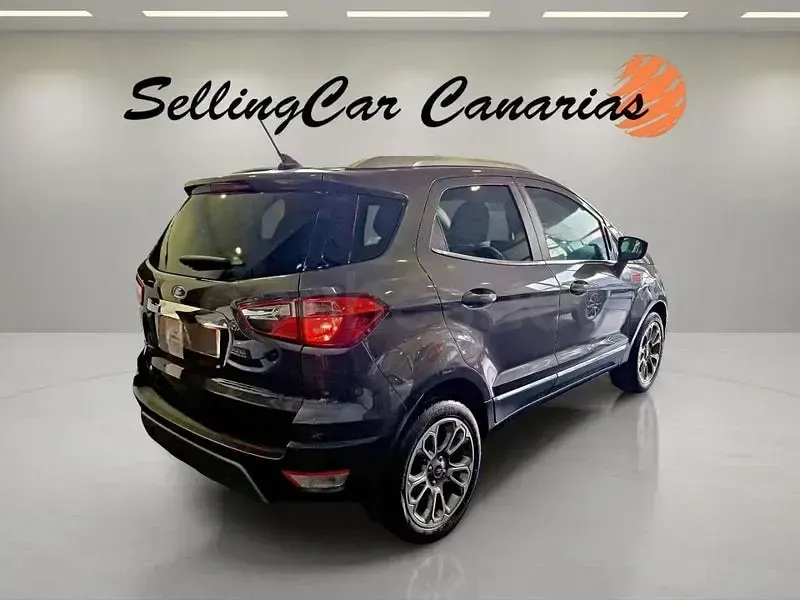 Usado Ford Ecosport Titanium 125 CV (91 kW) 2020 Gris / plata SUV