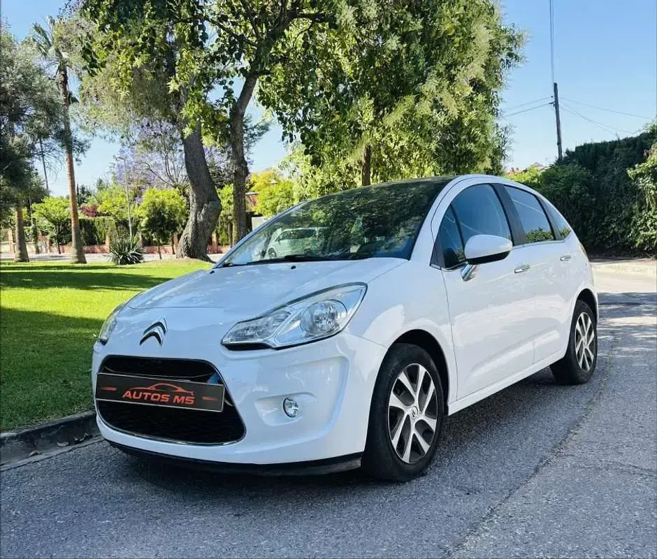 Usado Citroën C3 SELECTION 92 CV (67 kW) 2011 Blanco Utilitario