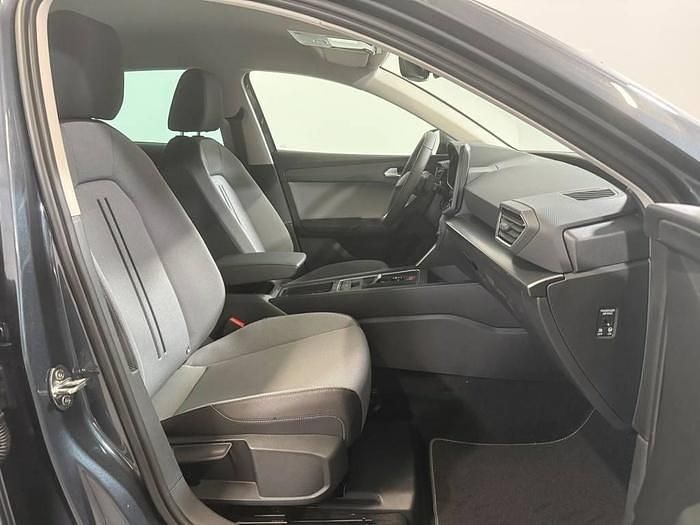 Usado Seat Leon Style 116 CV (85 kW) 2025 Blanco