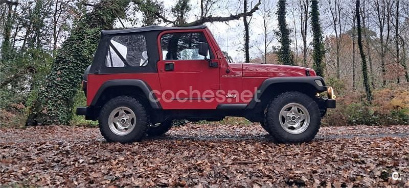 Usado Jeep Wrangler 118 CV (86 kW) 2000 Rojo SUV