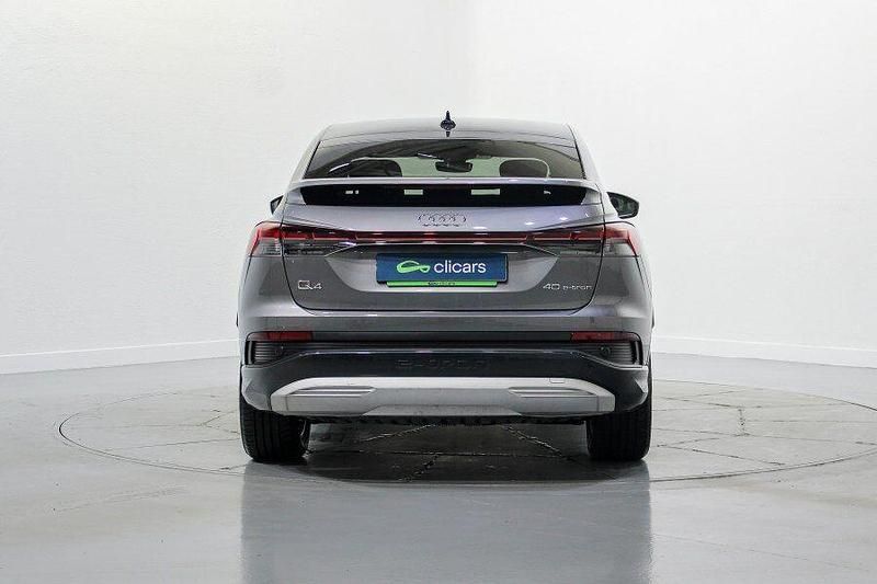 Usado Audi Q4 Sportback e-tron Advanced 150 kW (204 CV) 2022 Gris SUV