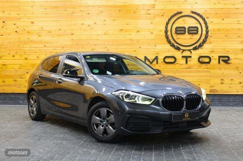 Gris / plata Usado 2020 BMW 116 Utilitario | 14.290 € (Precio justo) - Imagen 1/4