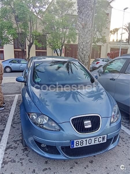 Gris / plata Usado 2006 Seat Altea Stylance Monovolumen | 3500 € (Precio justo) - Imagen 1/4