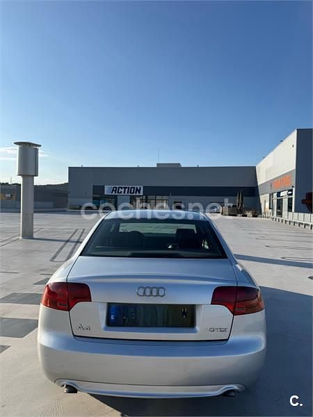 Usado Audi A4 S-Line 170 CV (125 kW) 2007 Gris / plata Berlina