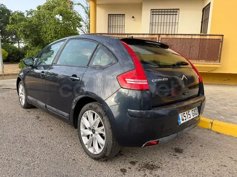 Usado Citroën C4 112 CV (82 kW) 2010 Gris / plata Berlina